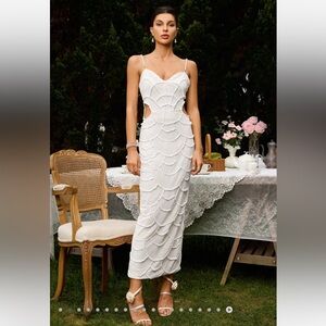 Bella Barnett Teresa Pearl Sequin Midi Dress Size M